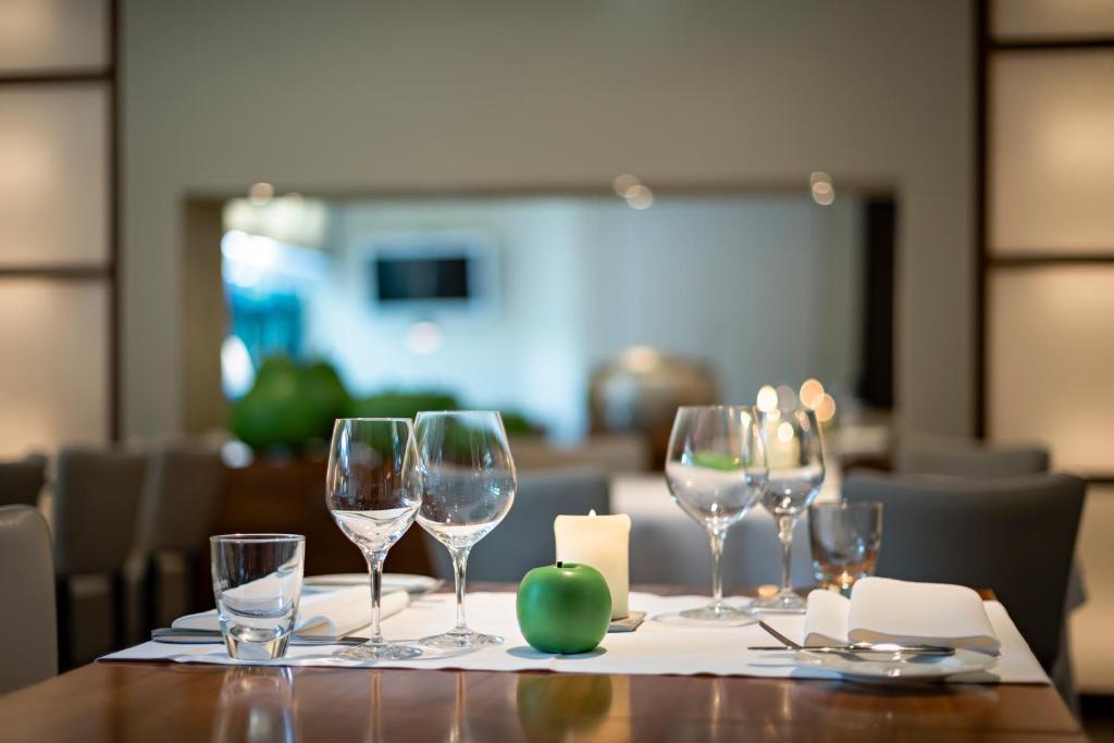 Zeller-Hotel+Restaurant Kahl am Main Экстерьер фото