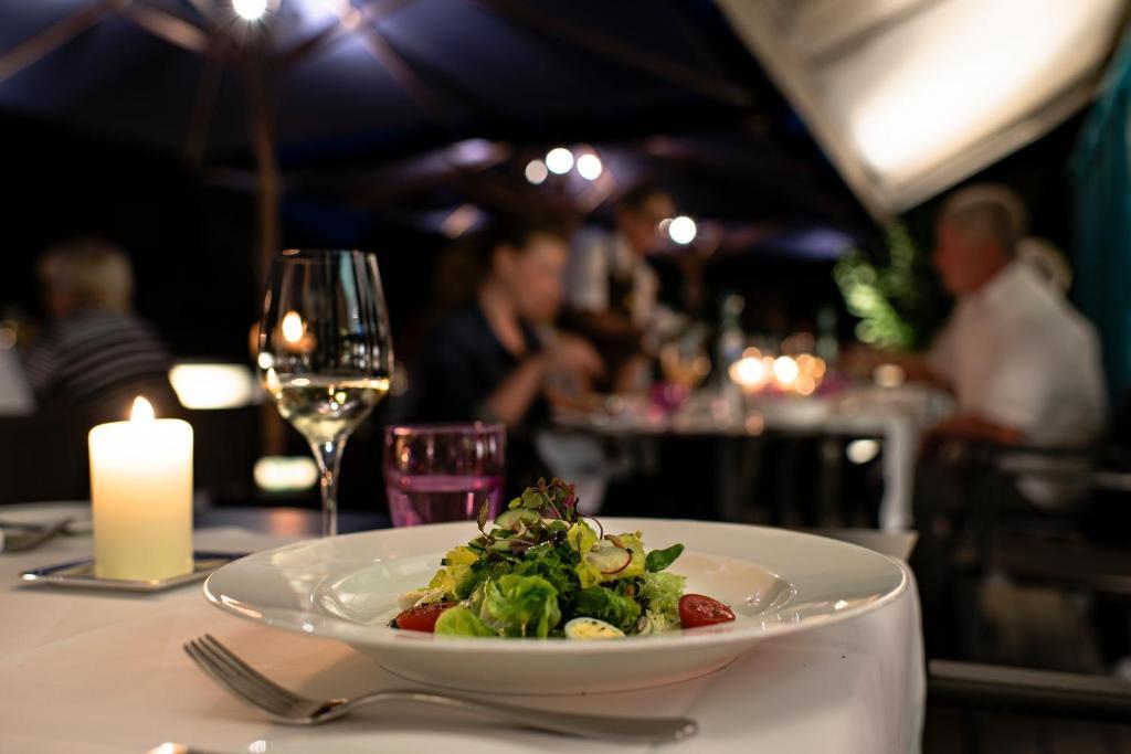 Zeller-Hotel+Restaurant Kahl am Main Экстерьер фото